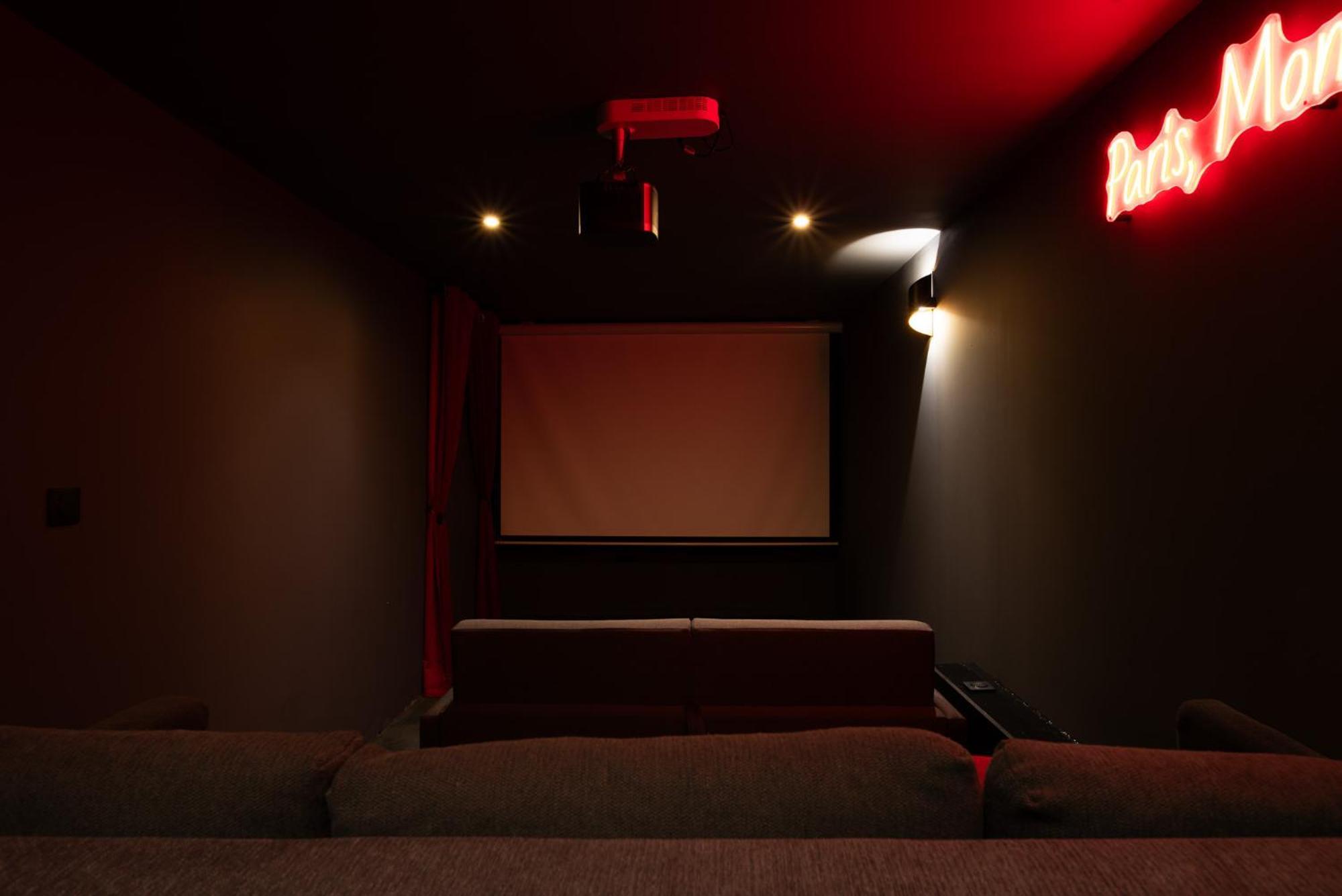 Duplex Cinema I Luxe Collection Paris